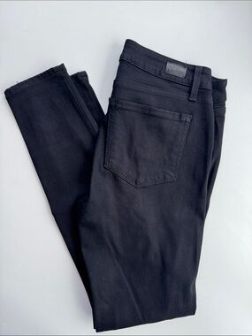 Women’s Black Skinny Jeans - Classic Stretch Fit